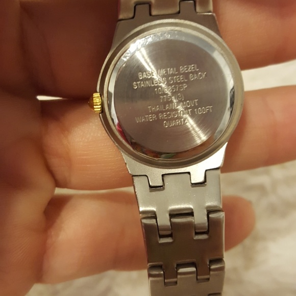 Anne klein watch - Picture 4 of 4